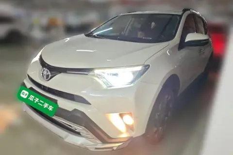 Toyota RAV4 2017