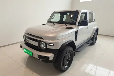 iCAR V23 2025
