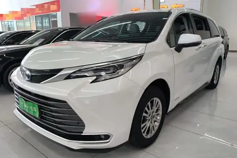 Toyota SIENNA 2022