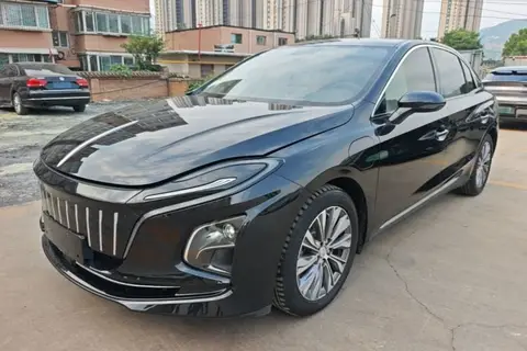 Hongqi E-QM5 2022