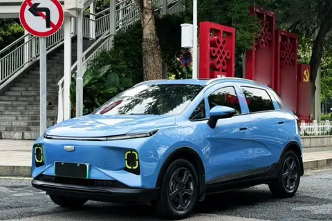Geely Geometry E 2022