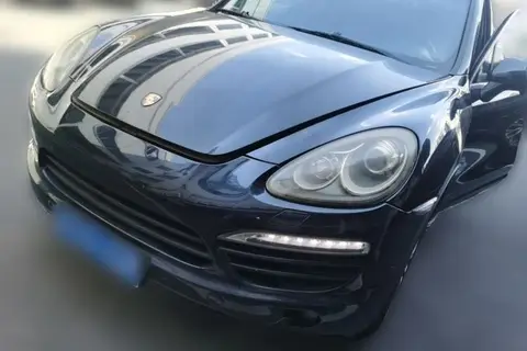Porsche Cayenne 2012