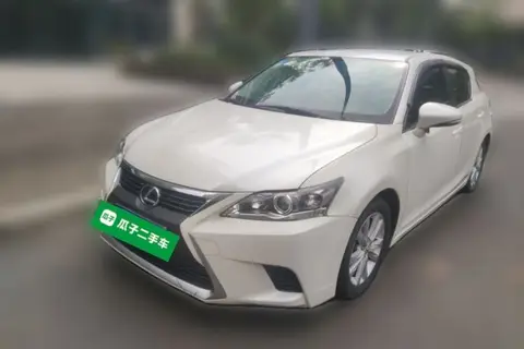Lexus CT 2015