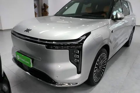 IM Motors Zhiji LS8 2026