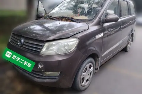 Dongfeng 330 2015