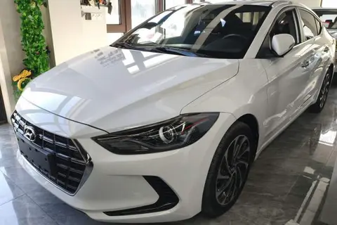 Hyundai Elantra Lingdong 2020