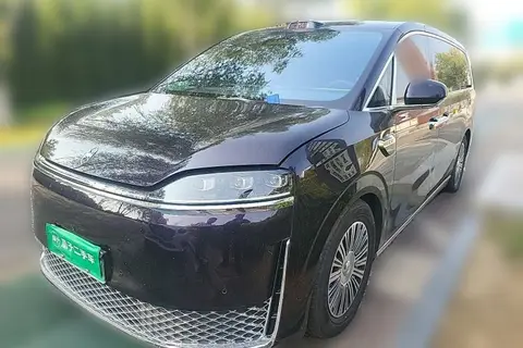 Luxeed V9 2026