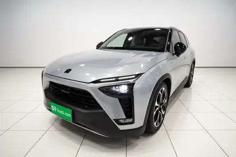 NIO ES8 2020