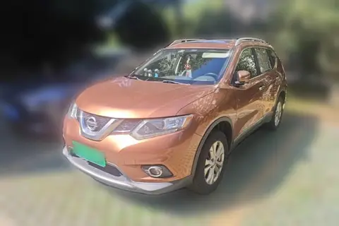 Nissan X-Trail 2015