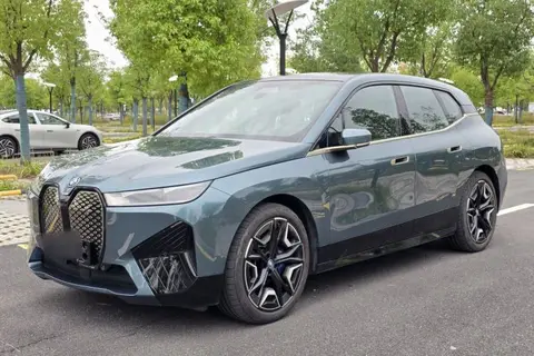 BMW iX 2021