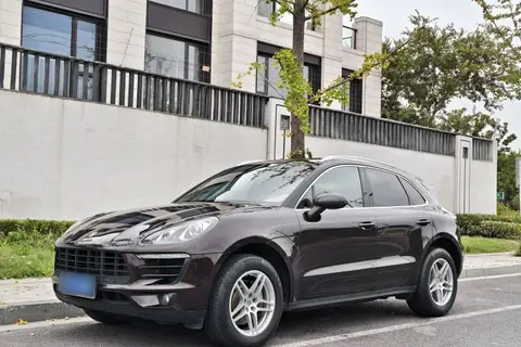 Porsche Macan 2015