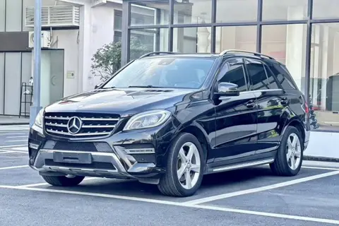 Mercedes-Benz M-Class 2015