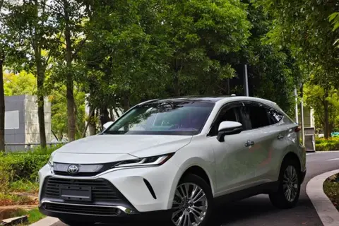 Toyota Harrier 2023
