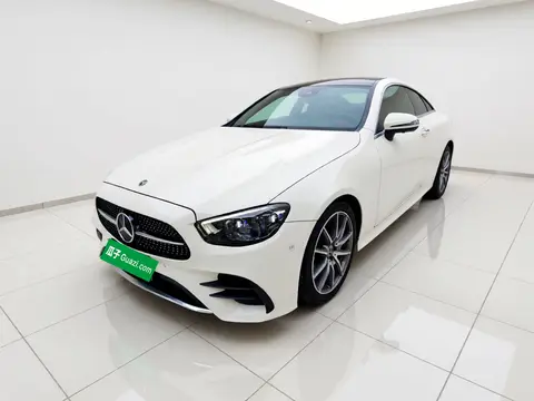 Mercedes-Benz E-Class 2022