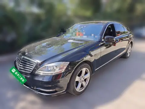 Mercedes-Benz S-Class 2012