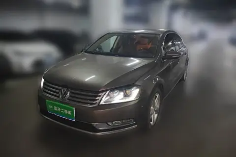 Volkswagen Magotan 2015