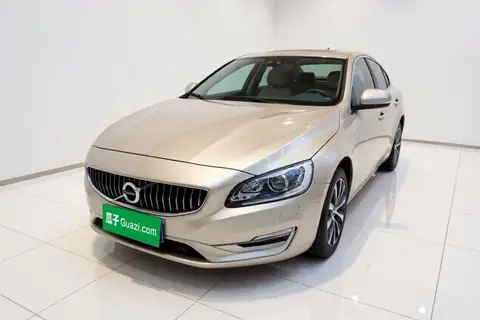 Volvo S60 2019