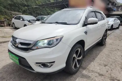 BYD S7 2015