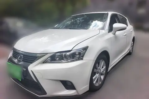 Lexus CT 2014
