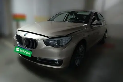 BMW 5 Series GT 2013