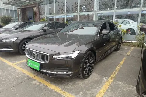 Volvo S90 2024
