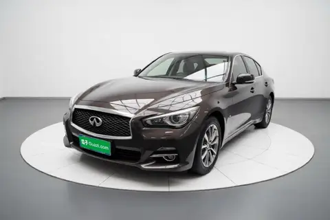 Infiniti Q50L 2015