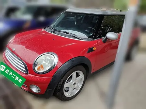 MINI Clubman 2010