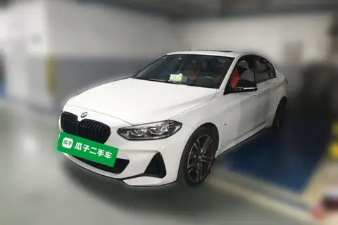 BMW 1 Series 2021