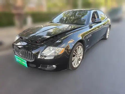 Maserati Quattroporte 2010