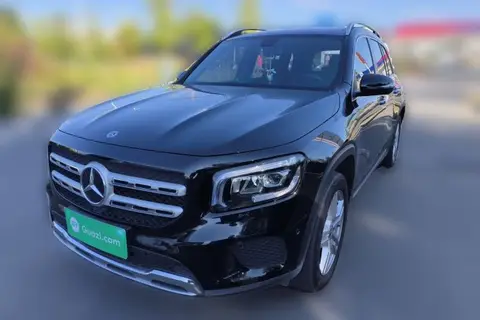Mercedes-Benz GLB 2023