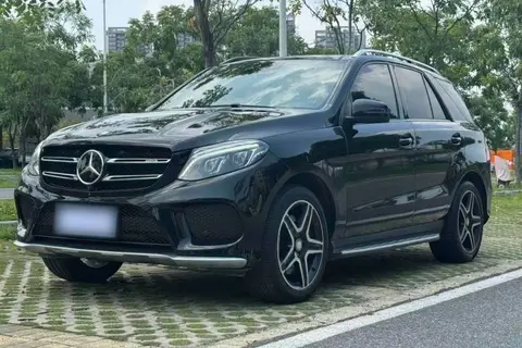 Mercedes-Benz GLE 2016