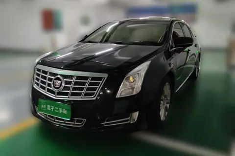 Cadillac XTS 2013