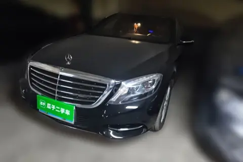 Mercedes-Benz S-Class 2013