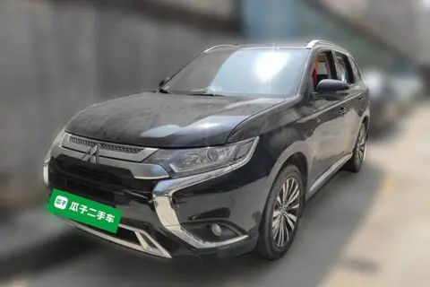 Mitsubishi Outlander 2021