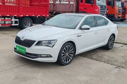 Skoda Superb 2019