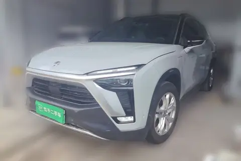NIO ES8 2020