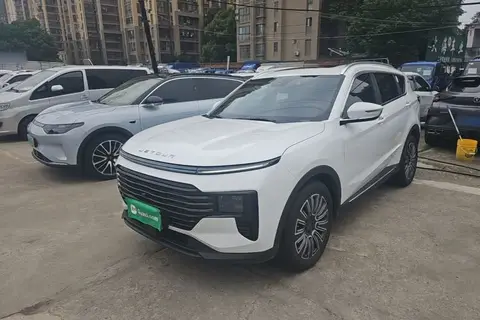 Jetour X70 PLUS 2024