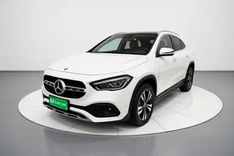 Mercedes-Benz GLA 2023