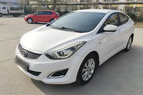 Hyundai Elantra Langdong 2016