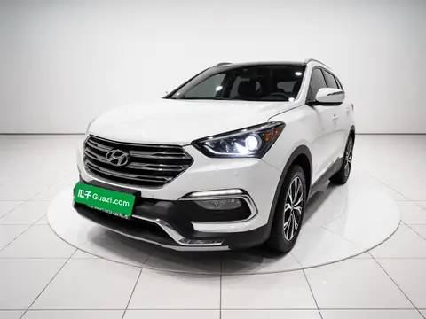 Hyundai Santa Fe 2016
