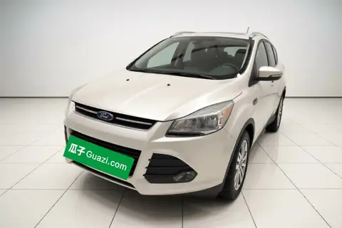 Ford Kuga 2015