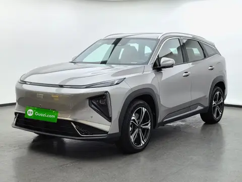 Geely L7 2025