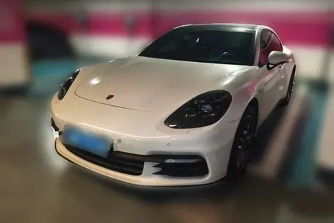 Porsche Panamera 2020