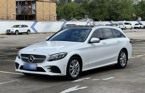 Mercedes-Benz C-Class 2020
