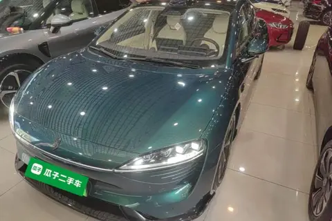 Hima Luxeed S7 2025
