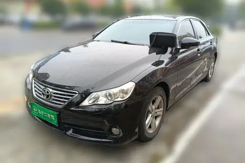 Toyota Reiz 2012