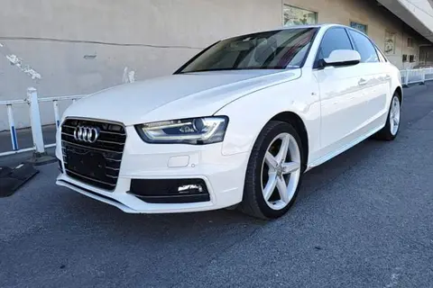 Audi A4L 2016