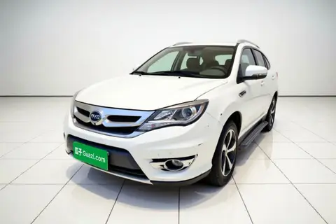 BYD S7 2015