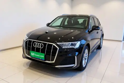 Audi Q7 2024