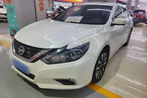 Nissan Teana 2016